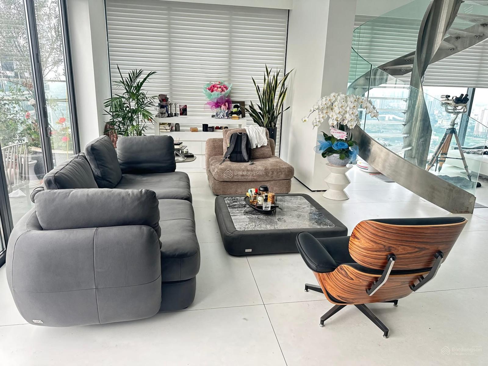 Cần tiền bán gấp penthouse Duplex The Matrix One 230m2, 6PN 6vs 3 mặt thoáng 19 tỷ bao phí vip nhất