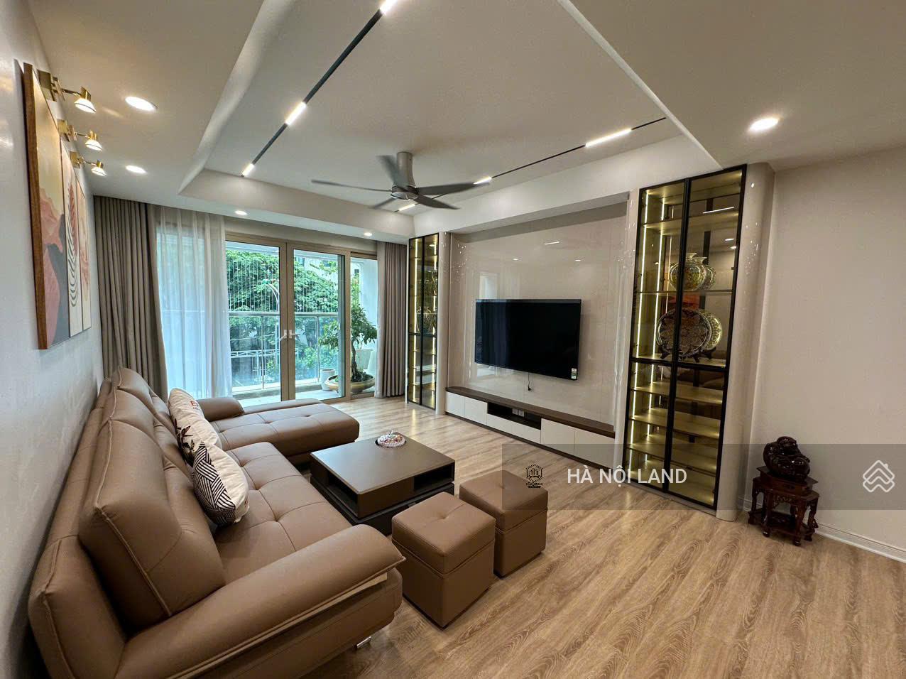 Chuyên cho thuê dự án 34T Hoàng Đạo Thúy 3 phòng ngủ, làm văn phòng hoặc để ở, LH: 0903 296 ***