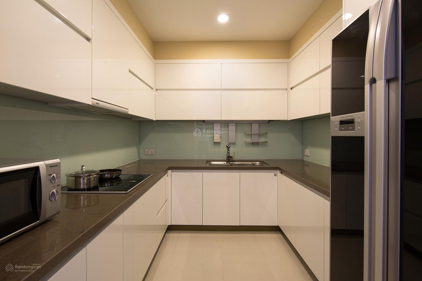 Cho thuê căn hộ 2pn 95m2 cc Sài Gòn Airport Plaza 18tr/tháng. LH 0931 176 ***