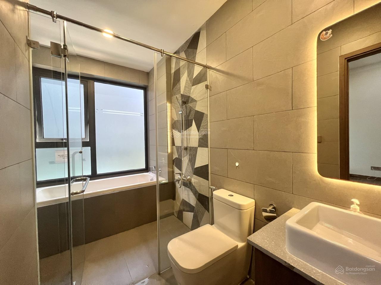 *Cho thuê nguyên căn Thủ Thiêm LakeView duy nhất 280m2, 69 triệu/3 tầng* *Cho thuê nguyên căn Thủ Thiêm LakeView duy nhất 280m2, 69 triệu/3 tầng*