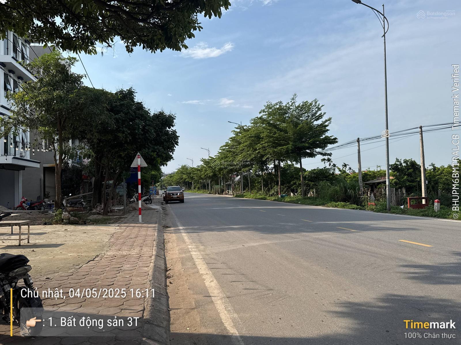 Bán 100m đất 2 mặt tiền đường tỉnh lộ 417 Trung tâm huyện Đan Phượng, đường ô tô tránh