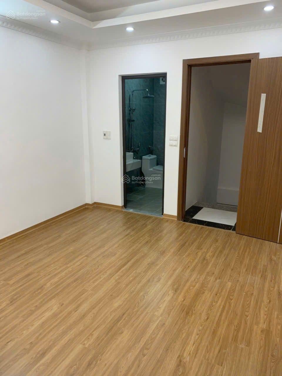 Bán Nhà Riêng 35m2, 4,5 tỷ, 5 tầng, MT 4m, Phường Phúc Lợi, Long Biên, Hà Nội, đẹp, nhiều tiện ích Bán Nhà Riêng 35m2, 4,5 tỷ, 5 tầng, MT 4m, Phường Phúc Lợi, Long Biên, Hà Nội, đẹp, nhiều tiện ích