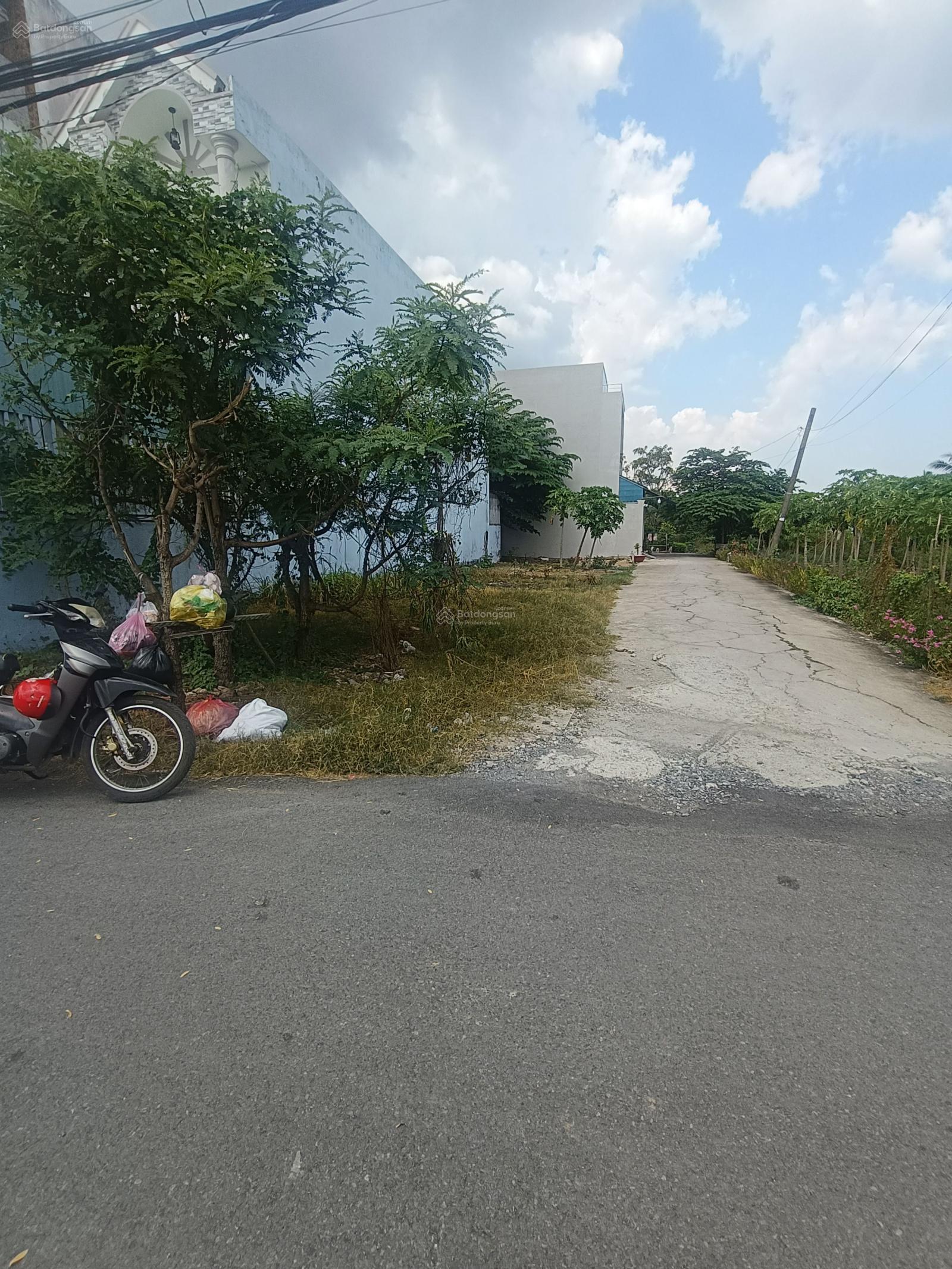 Chính Chủ Cần Bán Nền Ngay Trường Cấp 2 Hưng Long _ Vị Trí Đẹp