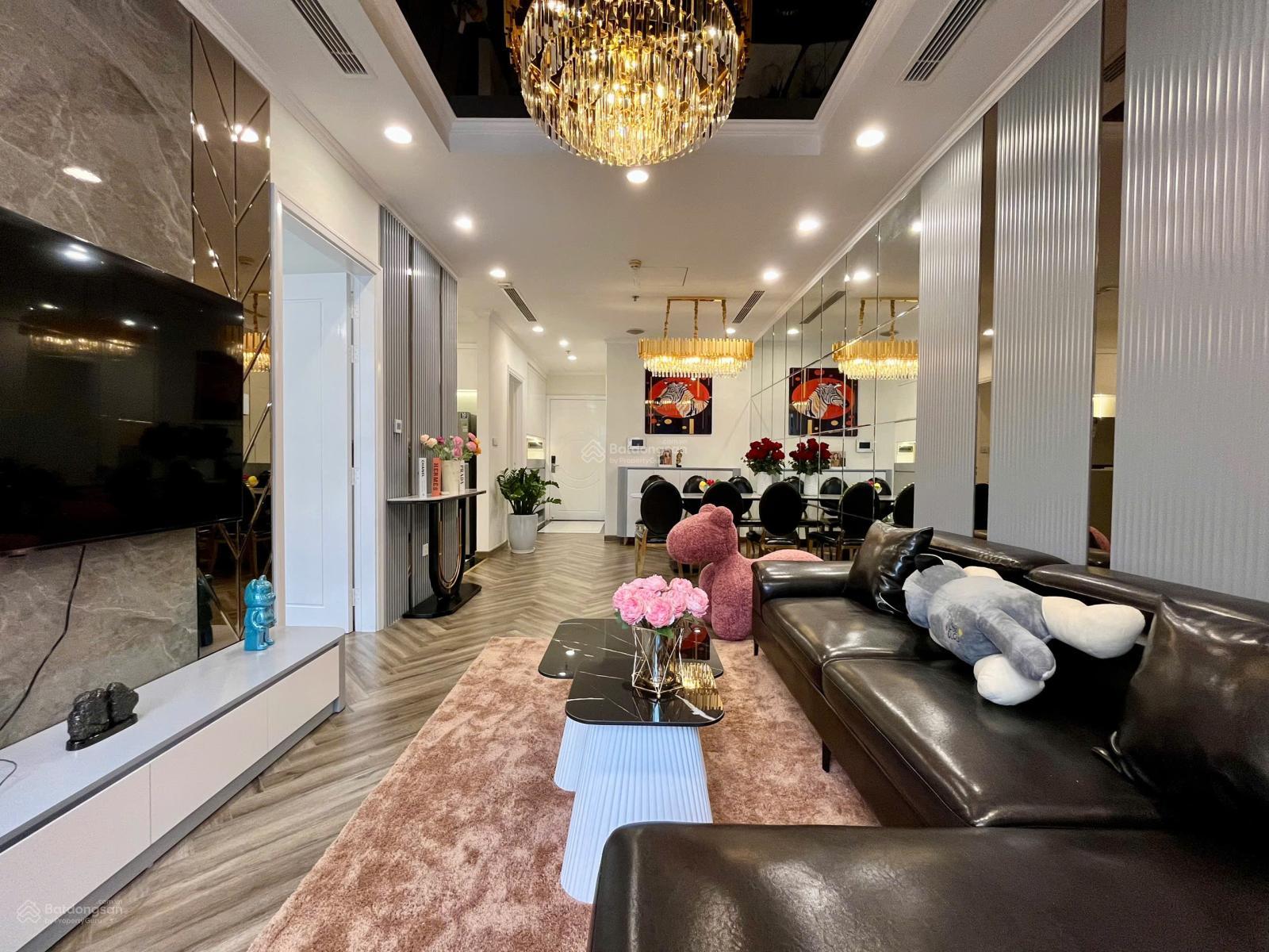 Bán căn 2 ngủ nhà đầy đủ đồ tòa bên ParkHill Timescity Liên hệ 0943 358 ***