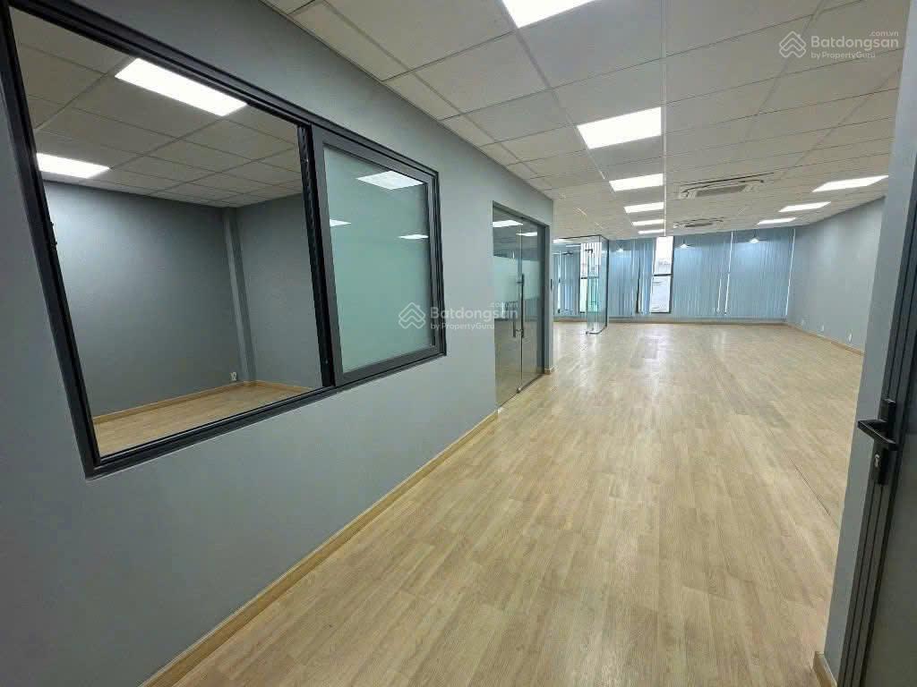 Cho Thuê Văn Phòng Đường Trần Quang Khải ,Phường Tân Định , Quận 1 DT 1402 giá 50 triệu /tháng Cho Thuê Văn Phòng Đường Trần Quang Khải ,Phường Tân Định , Quận 1 DT 1402 giá 50 triệu /tháng