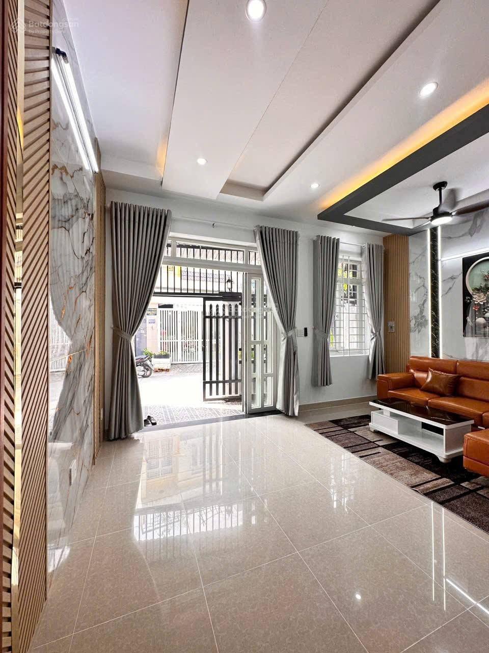 Cần ra đi nhà riêng giá 3TỶ460 cực đẹp 45m2, Lê Đại Hành, P. 11, Q.11