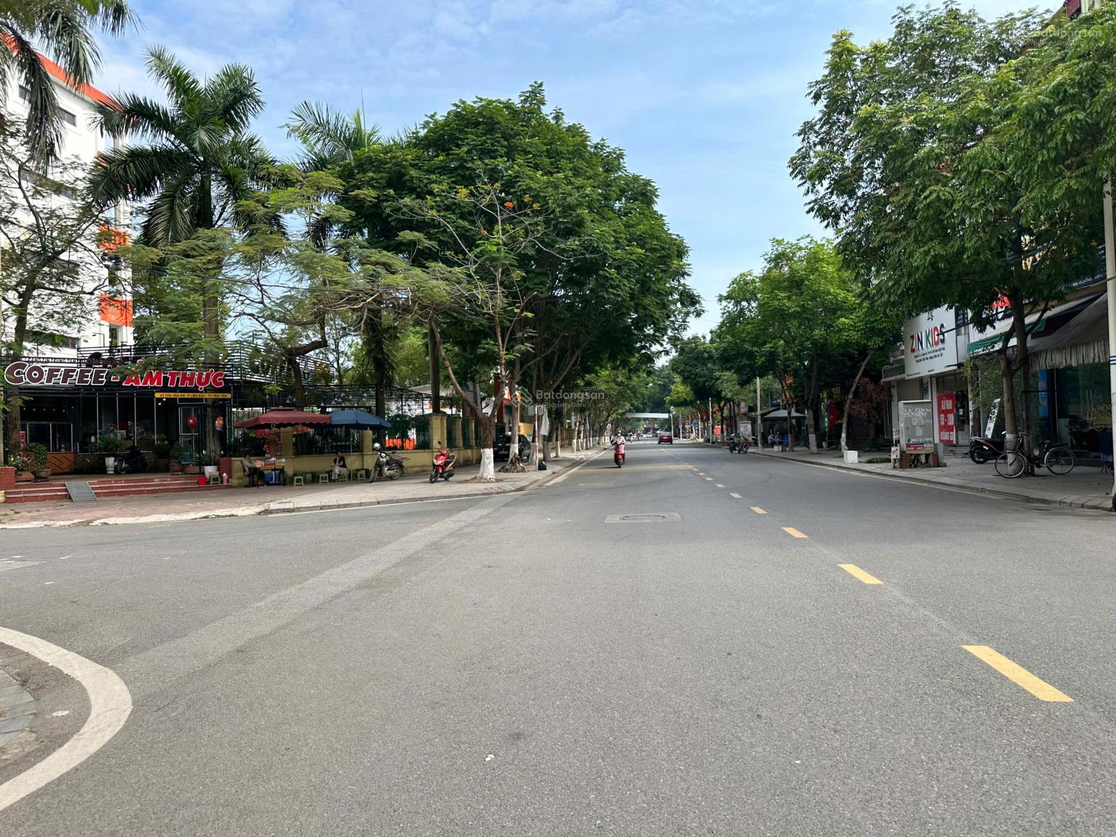 Bán nhà lô góc mặt phố Chu Văn An, Phường Liên Bảo, Vĩnh Yên, Vĩnh Phúc, giá 14 tỷ, diện tích 98m2