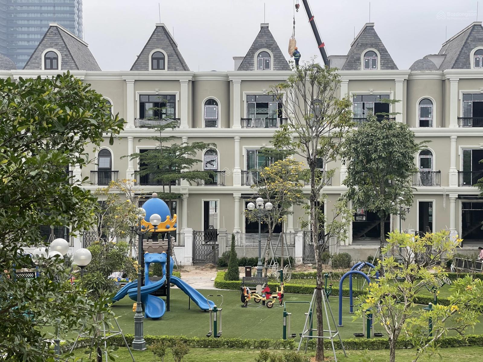 Bán biệt thự Kita Ciputra view vườn hoa cực kỳ đẹp, gần công viên 65ha, Hồ Tây, sông Hồng, Lotte