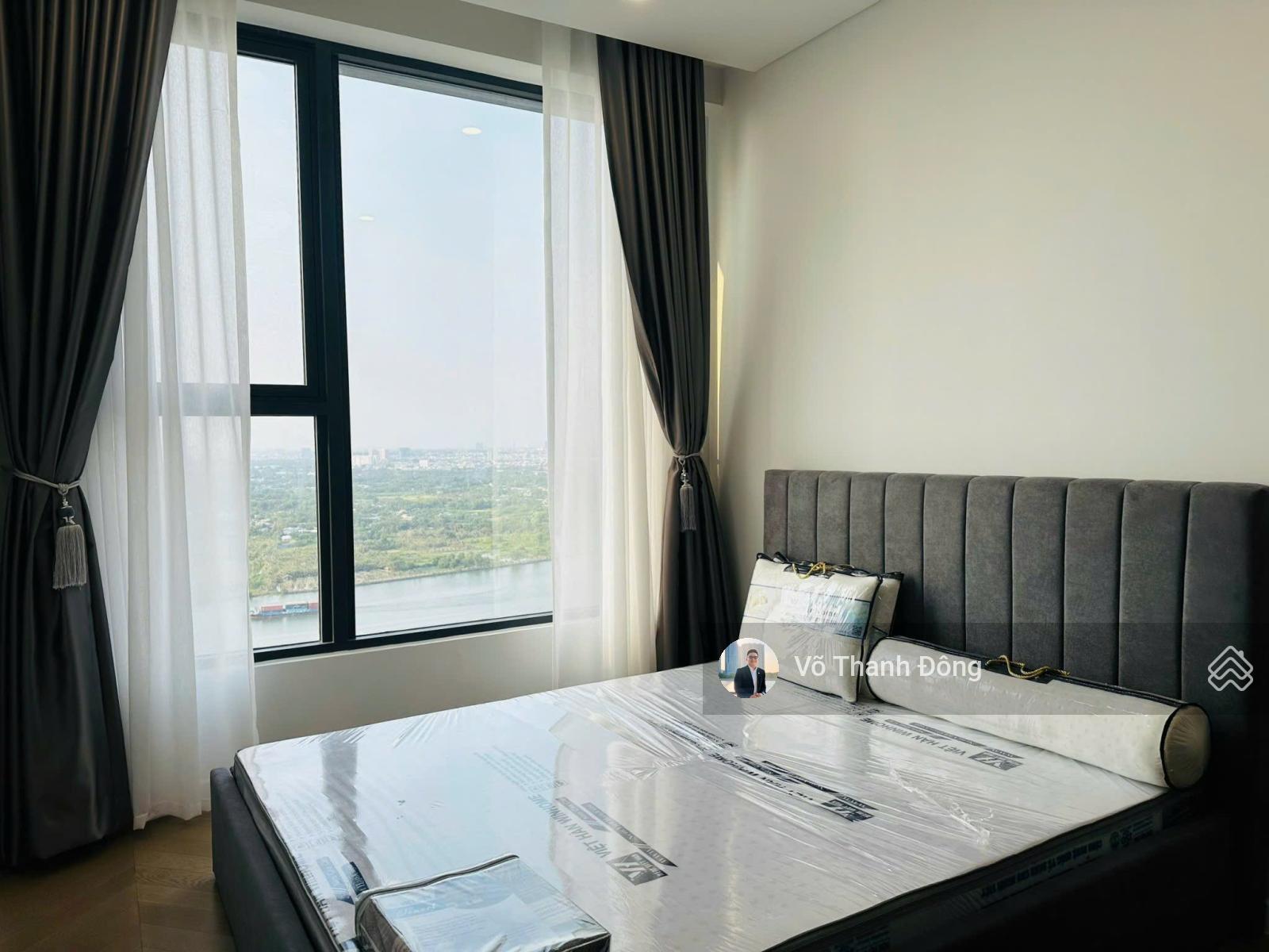 Duy nhất - Bán 2 phòng ngủ 72m2 Lumiere Riverside, view sông, tầng cao, giá chỉ 13,1 tỷ bao hết Duy nhất - Bán 2 phòng ngủ 72m2 Lumiere Riverside, view sông, tầng cao, giá chỉ 13,1 tỷ bao hết