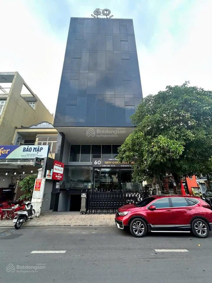 SIÊU PHẨM GIÁ TỐT CẢ NHÀ ƠI '' CHO THUÊ NHÀ MẶT TIỀN NGUYỄN CÔNG TRỨ QUẬN 1