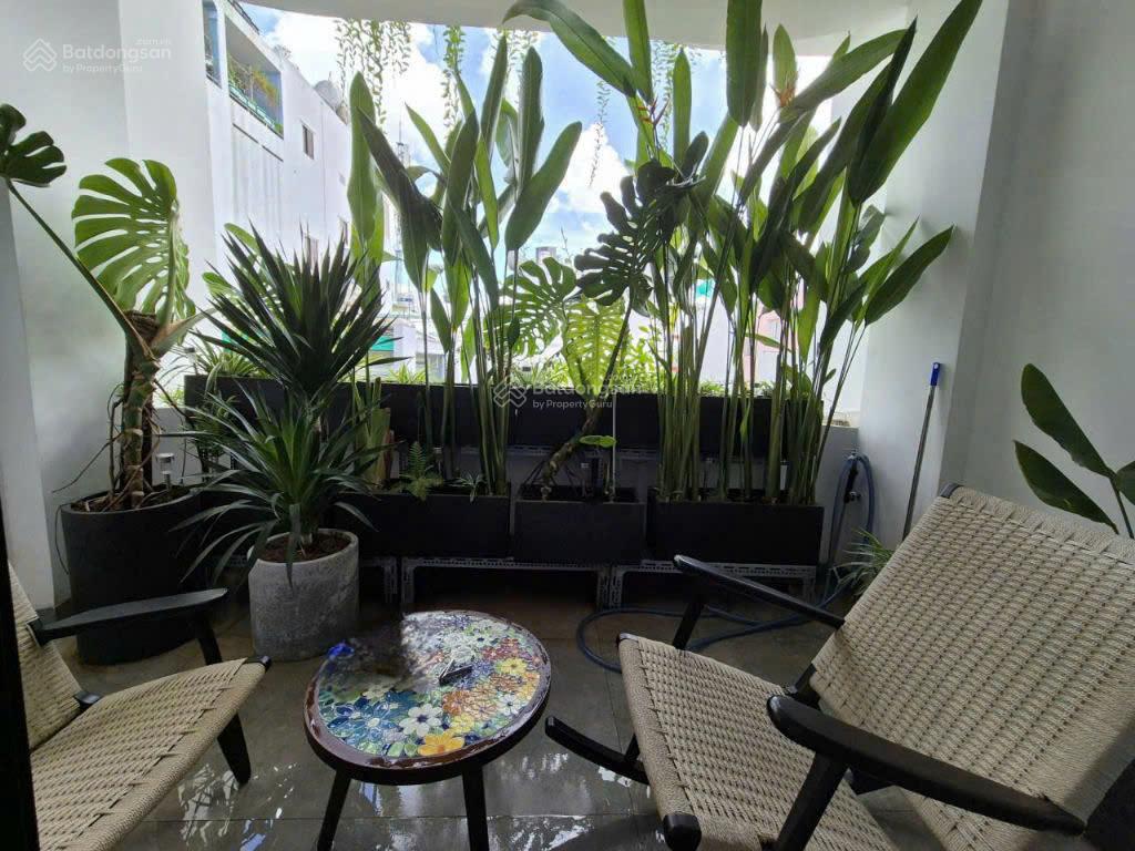 Rẻ!!! Diện tích 4x20m vuông vứt - 5 tầng - đường xe hơi tận nhà giá chỉ 10 tỷ hơn ngay khu Bàu cát