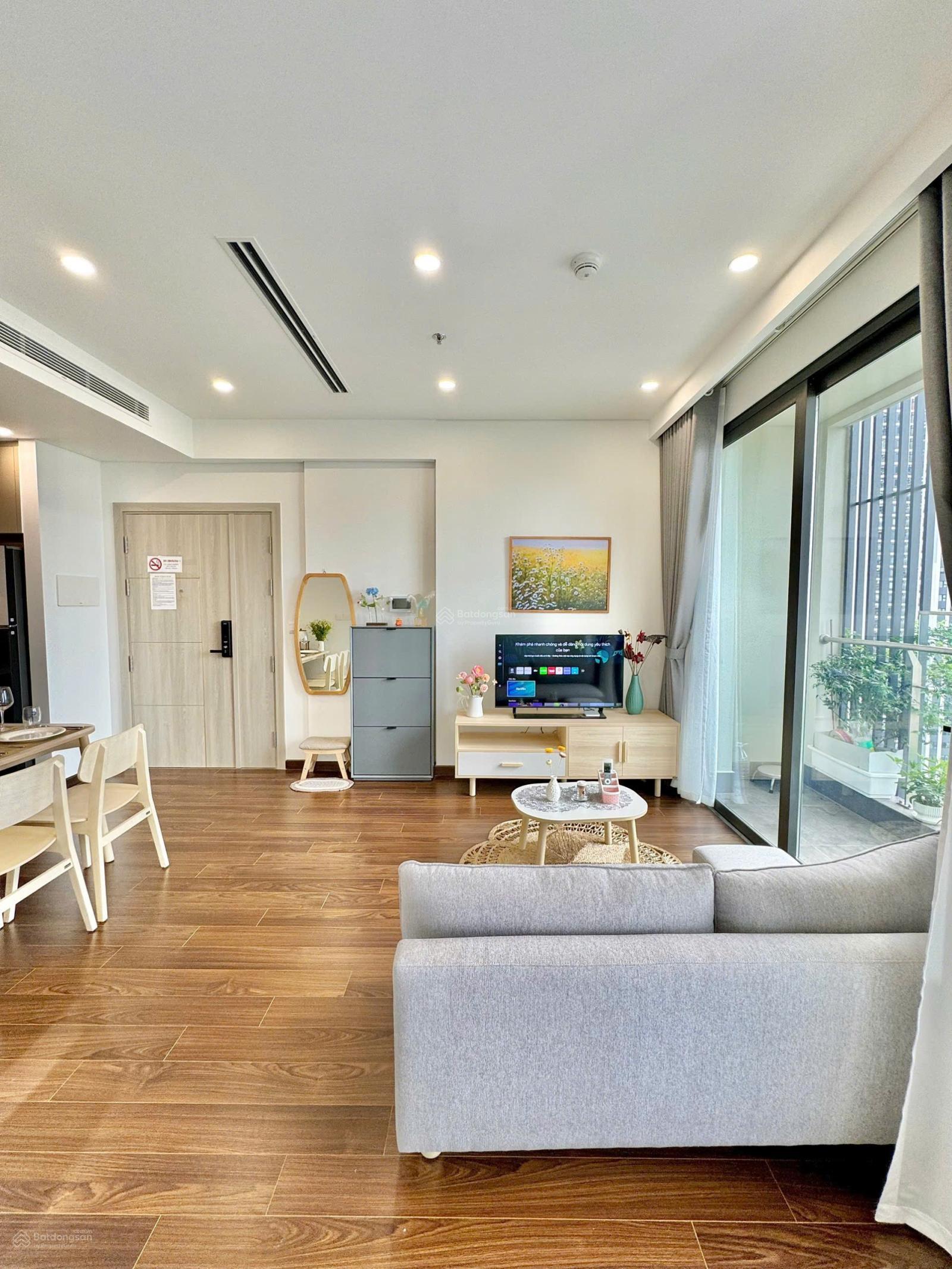 Chính chủ bán cắt lỗ căn góc view hồ 2PN + 1 DT 63.72m2, giá 5 tỷ toà cao cấp Masteri West Heights Chính chủ bán cắt lỗ căn góc view hồ 2PN + 1 DT 63.72m2, giá 5 tỷ toà cao cấp Masteri West Heights