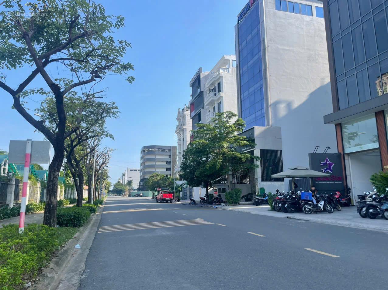 Đất đẹp dự án Huy Hoàng: 8m x 20m xây cao tầng, giá tốt