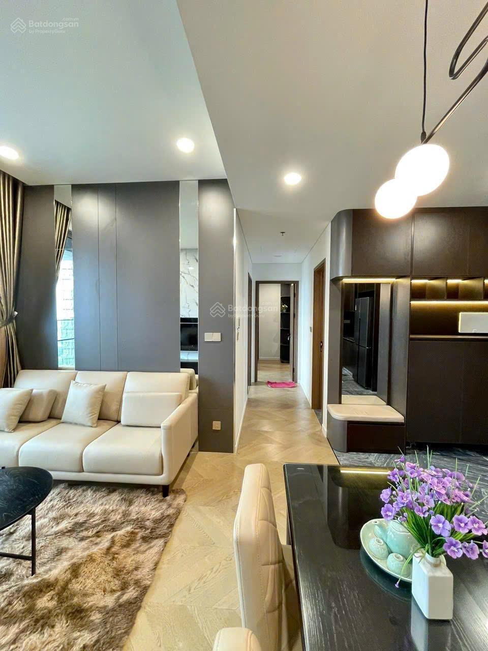 Chủ nhà cần bán gấp căn hộ Lumiere Riverside 2PN 2WC giá 11 tỷ sẵn sổ. LH 0902 896 ***