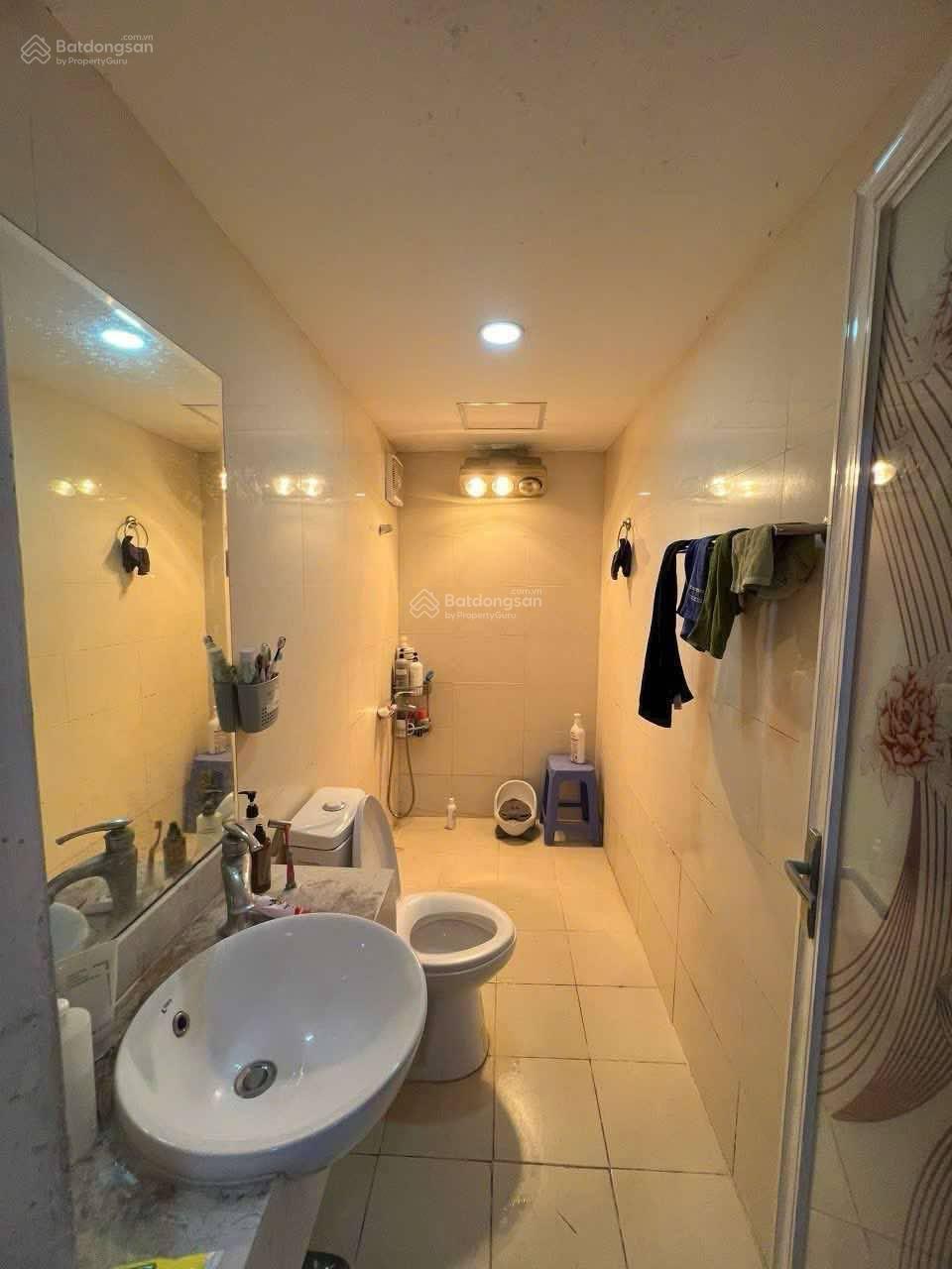 Bán CHCC Đồng Phát Parkview - Hoàng Mai. DT: 79m2 2PN + 2WC. Giá: 4,5 tỷ. LH: E Huỳnh 0964 835 ***