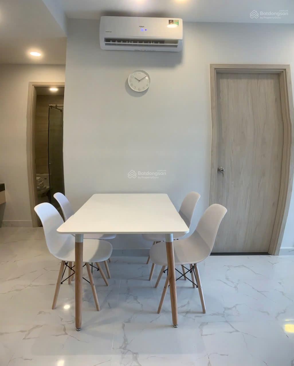 Bán căn 2PN - 55m2 có sổ tầng cao giá 1,8 tỷ bao phí thuế Bán căn 2PN - 55m2 có sổ tầng cao giá 1,8 tỷ bao phí thuế