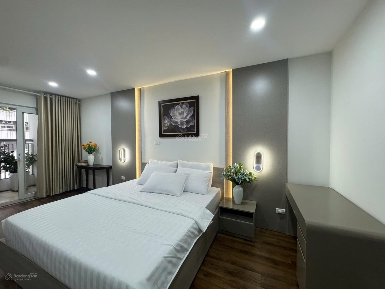 Bán gấp chung cư 2 ngủ, 2VS tòa C14 Tố Hữu - Full nội thất đẹp - Sổ đỏ lâu dài - Giá rẻ, sửa 3PN