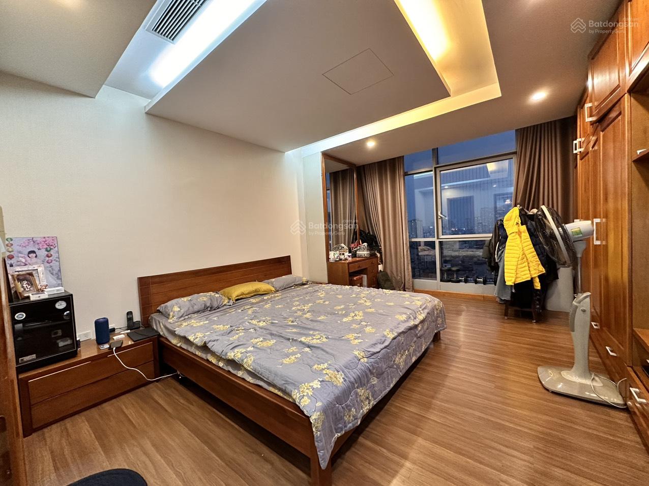 Bán 2 căn hộ chung cư EuroWindow 27 Trần Duy Hưng 98m², 115m² 8 tỷ - 8.9 tỷ