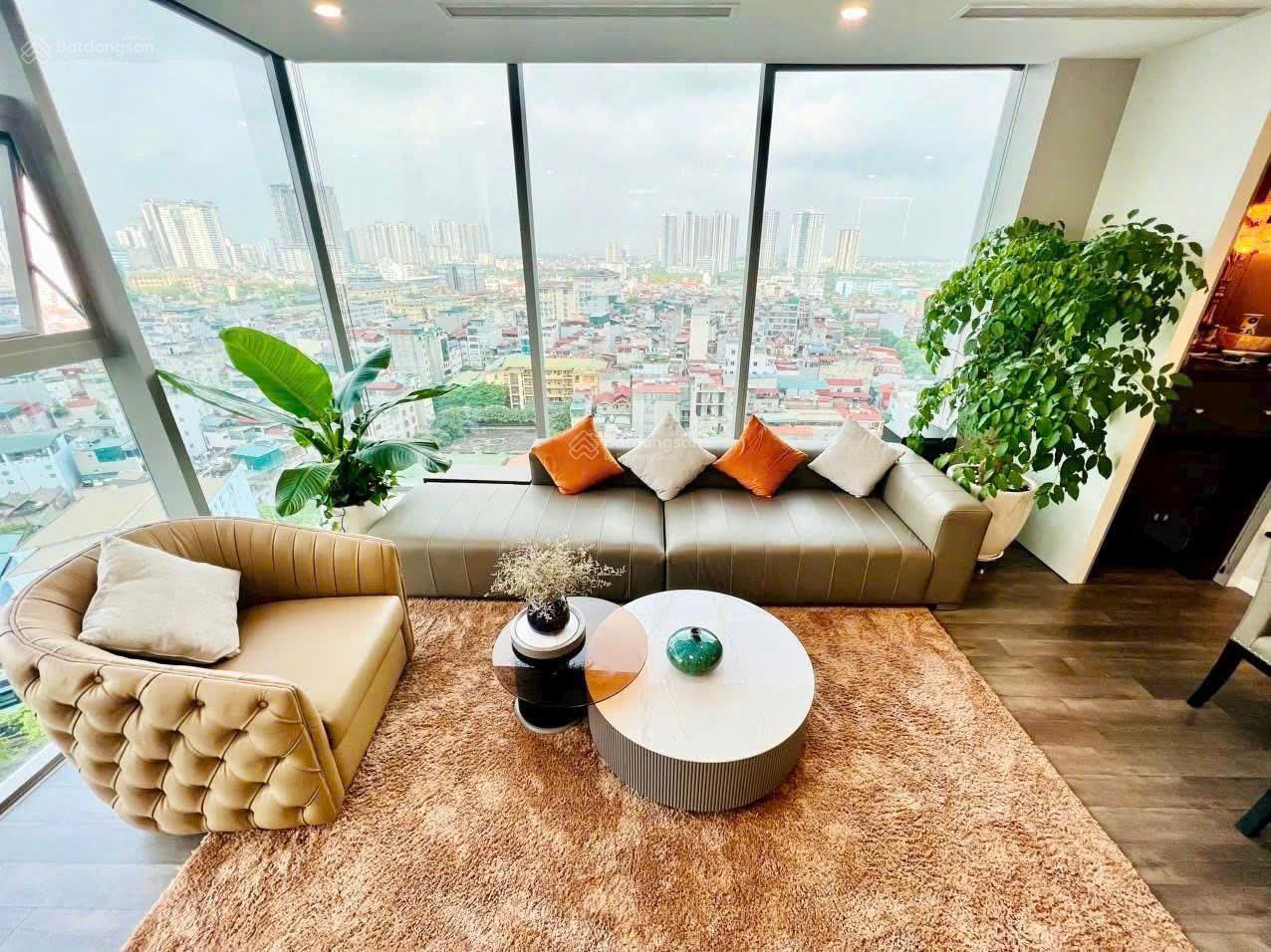 Cho thuê căn hộ 2PN-3PN, 2WC giá 16 triệu tại Tràng An Complex, Cầu Giấy, Hà Nội