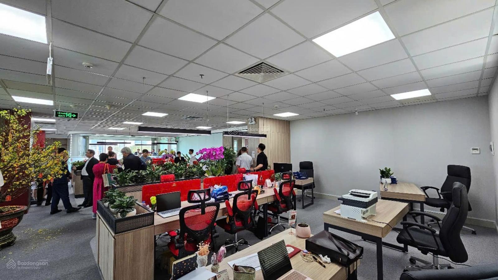 Cho thuê HXT! Nguyễn Gia Trí Phường 25 Quận Bình Thạnh