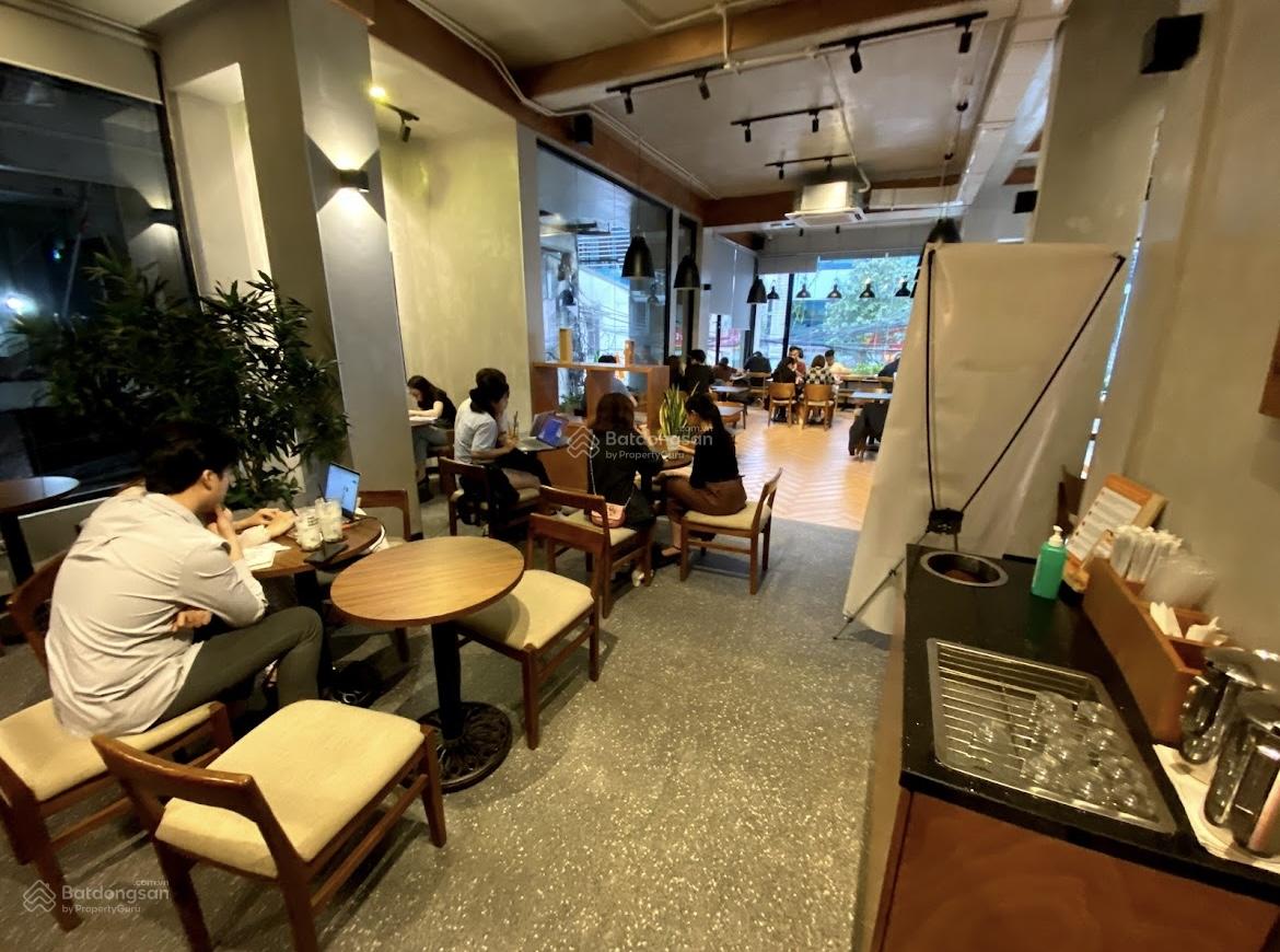 Bán nhà mặt phố Trấn Vũ, 145m2, mặt tiền bề thế, giá chỉ 55 tỷ view hồ, kinh doanh đỉnh, 2 thoáng