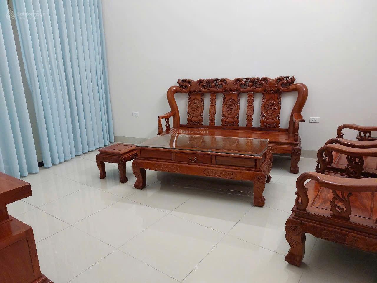 Rẻ hơn đất dịch vụ mấy tỉ bạc
Nhà liền kề Đô Nghĩa / hoàn thiện dùng ngay được 4.5 tầng
Giá 11.x tỷ