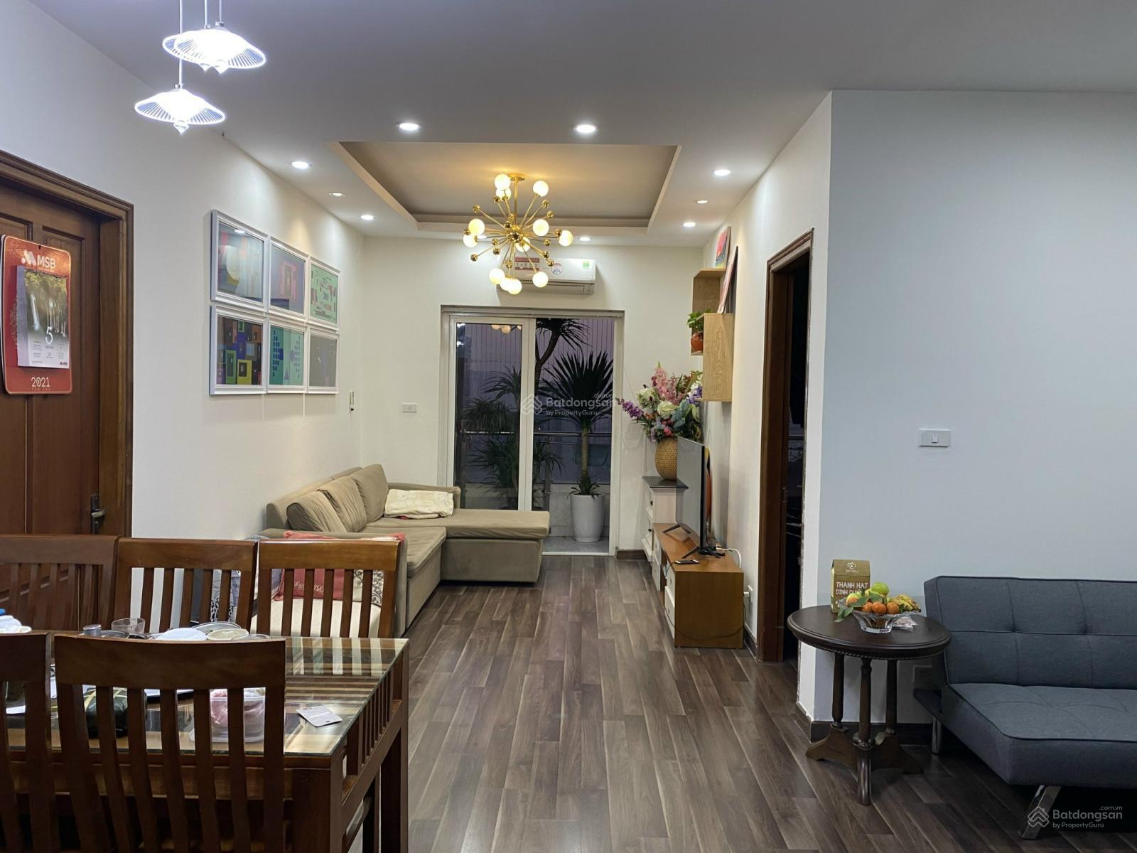 Bán căn hộ mặt đường Dương Đình Nghệ 98m2. 2 ngủ 2 vệ sinh nhà đẹp full nội thất đẹp Bán căn hộ mặt đường Dương Đình Nghệ 98m2. 2 ngủ 2 vệ sinh nhà đẹp full nội thất đẹp