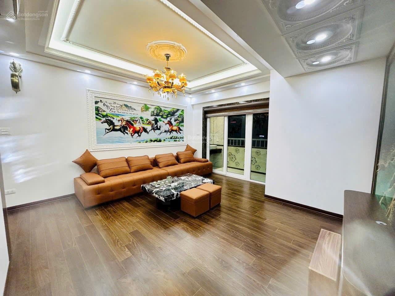 Bán căn hộ chung cư tòa GP Building 170 Đê La Thành, 142,7m2, 3PN, 2WC, giá 9,275 tỷ