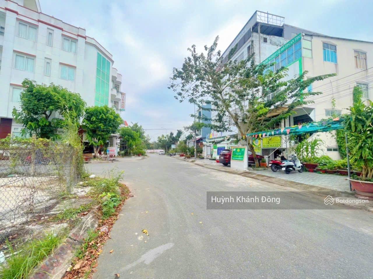 Cần tiền bán gấp lô đất gần chợ Gò Đen MTĐ. Ấp Chiến Lược, Phước Lợi, Bến Lức, Long An 120m2. SHR