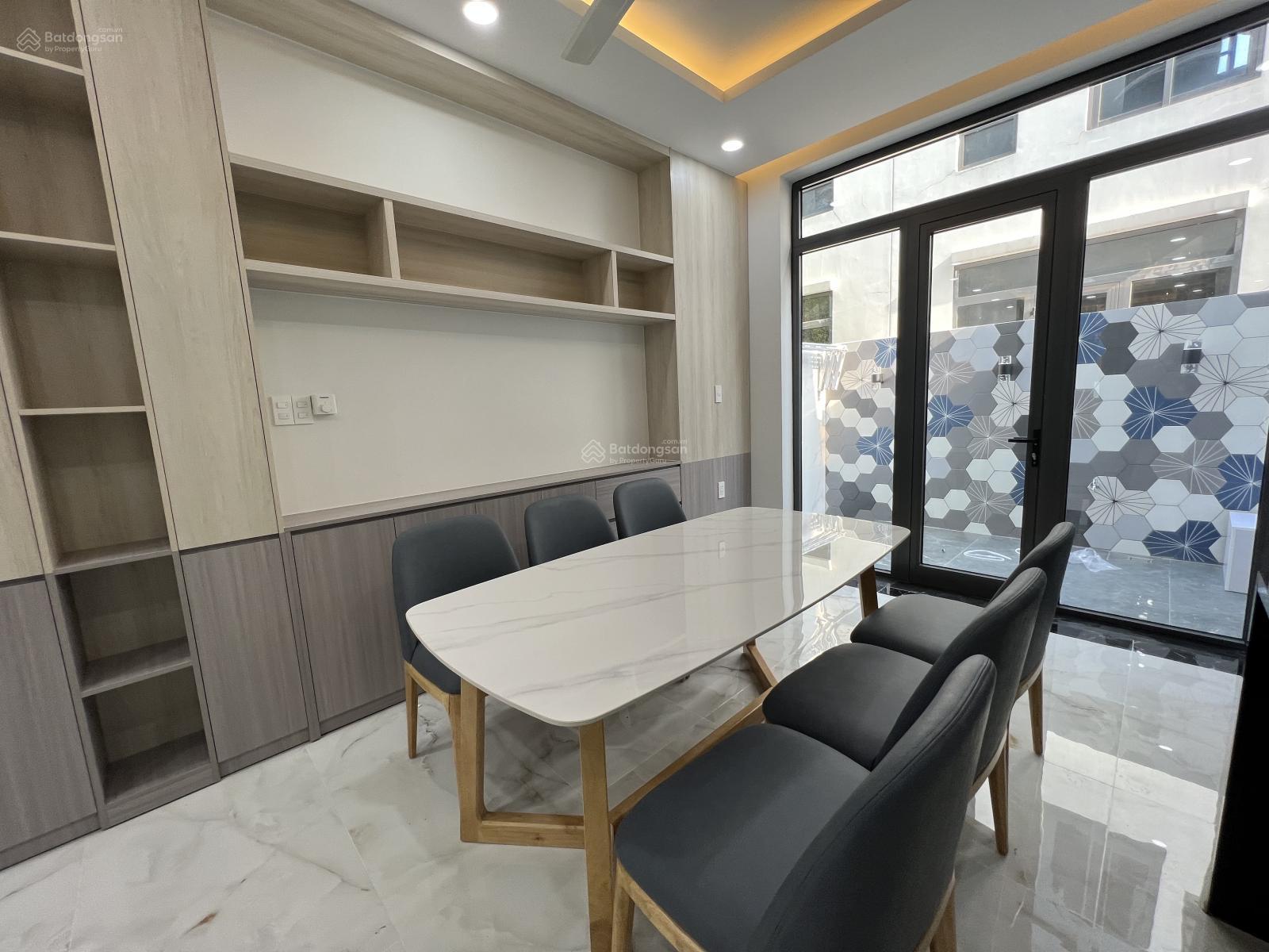 Tôi cần bán gấp căn Lavila full nội thất chỉ 13.3 tỷ nhà đẹp Tôi cần bán gấp căn Lavila full nội thất chỉ 13.3 tỷ nhà đẹp