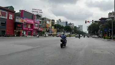 Cần bán nhà mặt phố Nguyễn Văn Cừ Long Biên Hà Nội