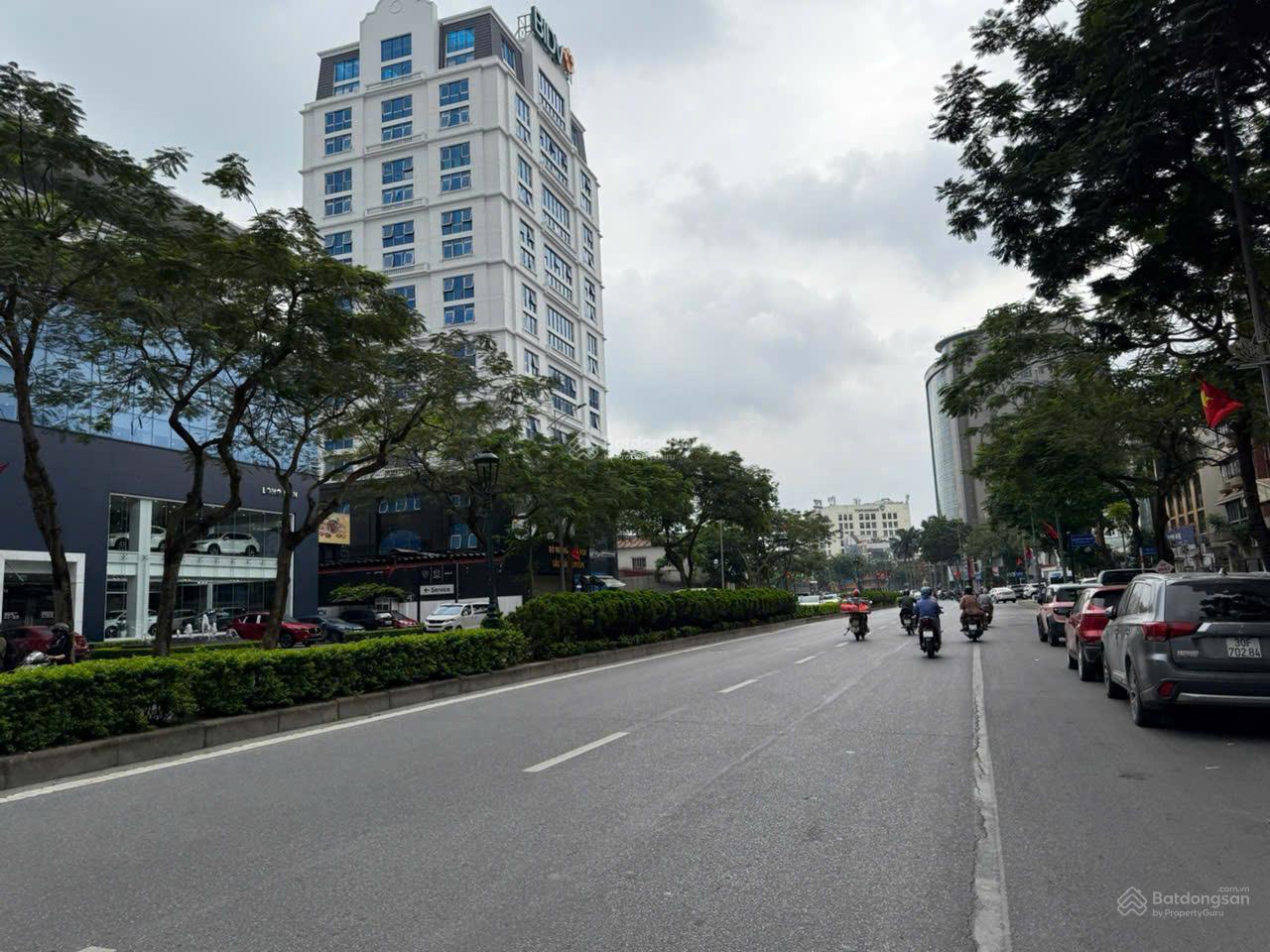 Cần bán nhà mặt phố Nguyễn Văn Cừ Long Biên Hà Nội Cần bán nhà mặt phố Nguyễn Văn Cừ Long Biên Hà Nội