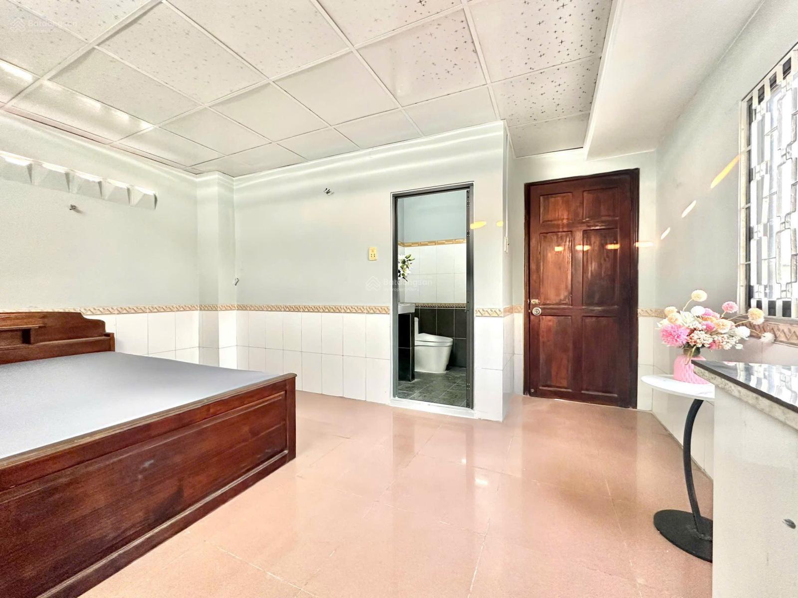 Phòng trọ mới xây gác lửng và studio Cư Xá Bà Điểm - bến xe An Sương