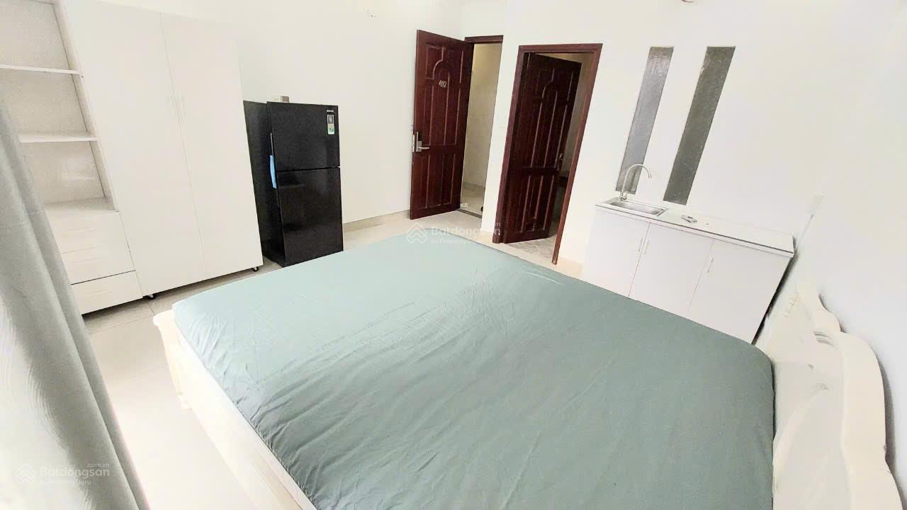Bán tòa nhà căn hộ dịch vụ, khu dân cư Trung Sơn, Bình Hưng, Bình Chánh, 40,5 tỷ, 200m2