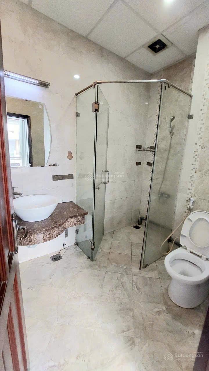 Bán tòa nhà căn hộ dịch vụ, khu dân cư Trung Sơn, Bình Hưng, Bình Chánh, 40,5 tỷ, 200m2