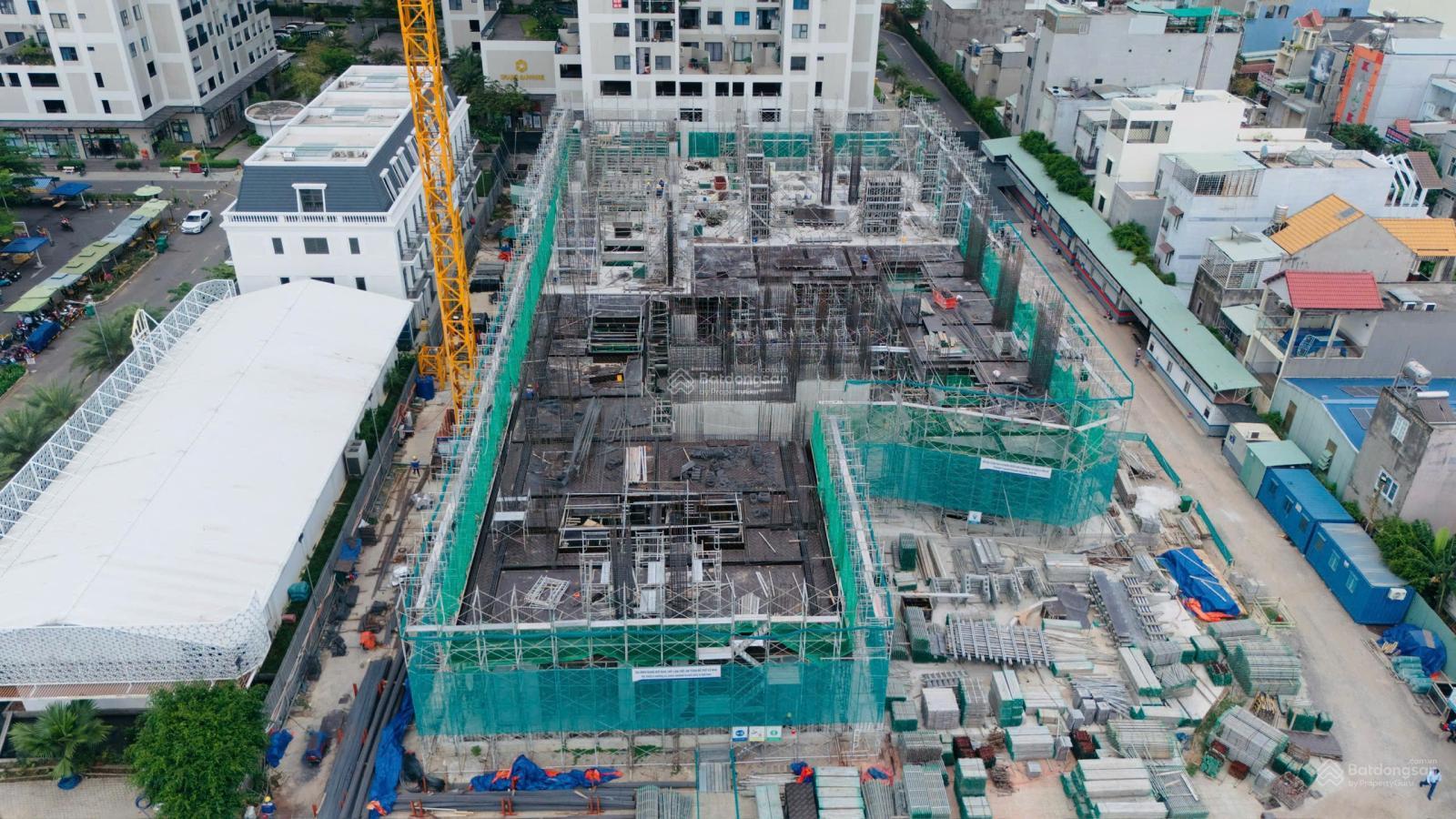 Căn hộ 2 ban công vườn treo đầu tiên tại Dĩ An