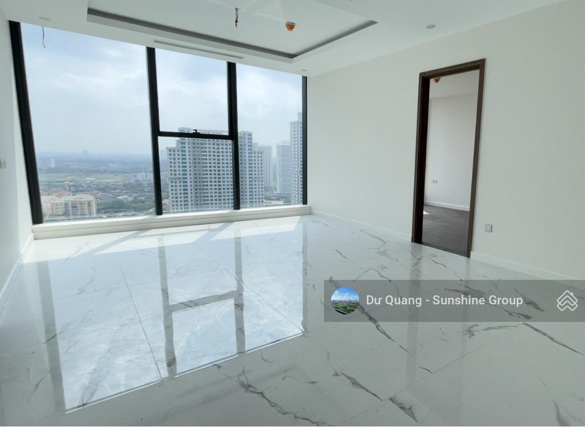 Bán căn 3 ngủ - Sunshine City - tầng cực cao - view thành phố, nhìn xa núi - giá: 8 tỷ (bao phí)