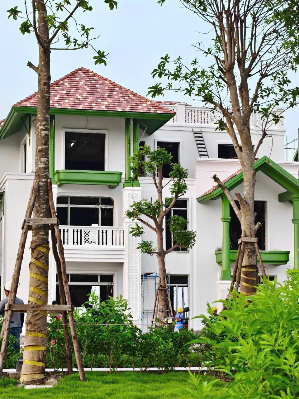CHÍNH CHỦ CẦN BÁN CĂN LIỀN KỀ C10-17 XẺ KHE, GẦN CHÍNH NAM, CÔNG VIÊN LỄ HỘI, GIÁ RẺ