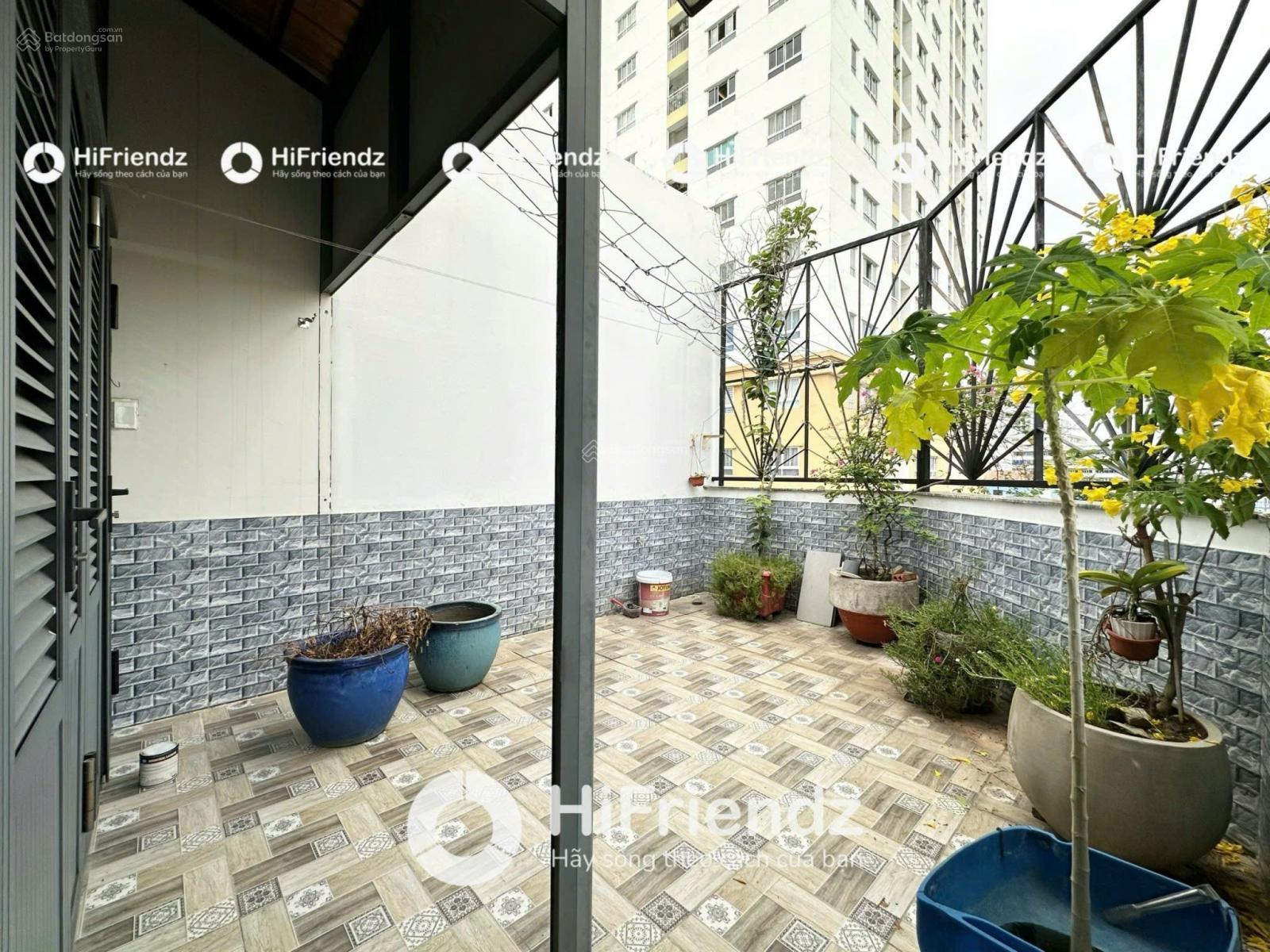 PENTHOUSE 2PN Bancol Sân Vườn ngay Luỹ Bán Bích - Hoà Bình - THANG MÁY RIÊNG CHO PHÒNG