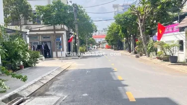 Bán BT cũ Khu BT An Lộc Nguyễn Oanh, P17, GV, DT 13.5x18m, CN 215m2 giá 21 tỷ đường trước nhà 16m