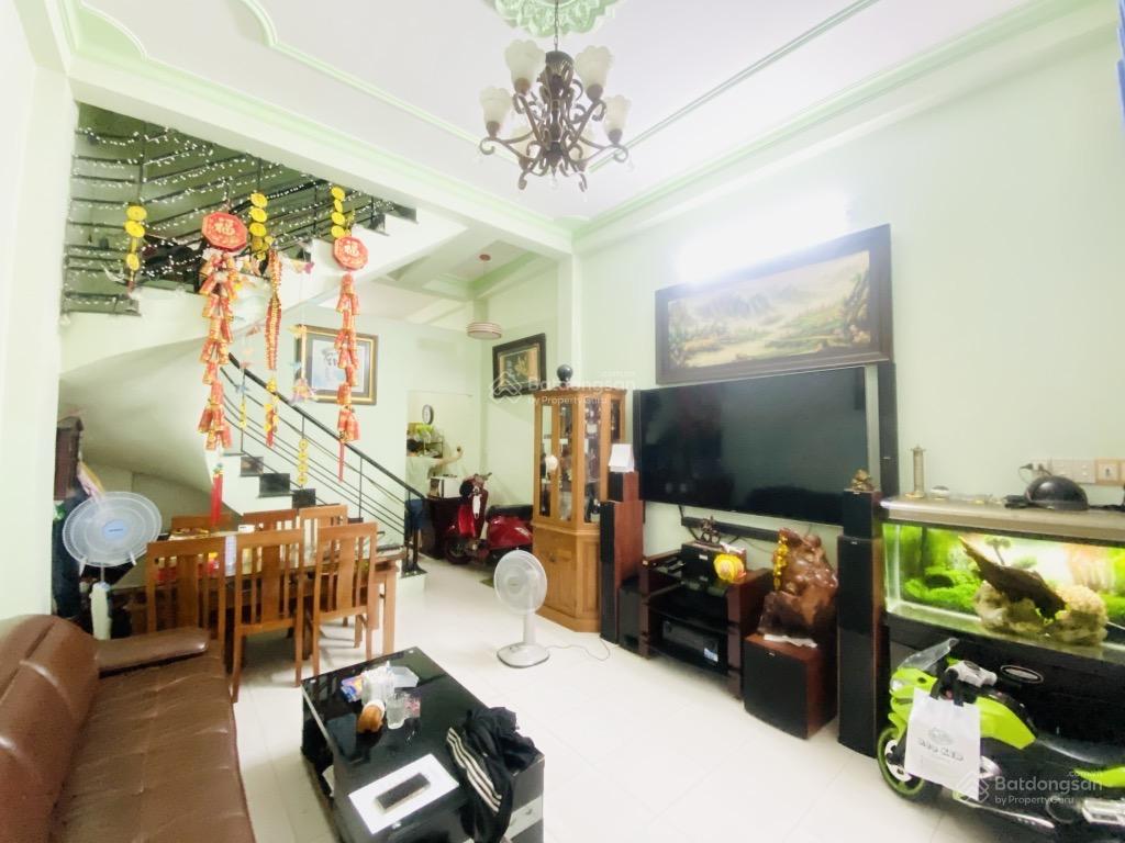 Bán nhà mới Phạm Văn Hai, Tân Bình - Xe hơi đỗ cửa - 3tầng đẹp 42m2 ngang 4.2m bề thế chỉ 7tỷ nhỉnh