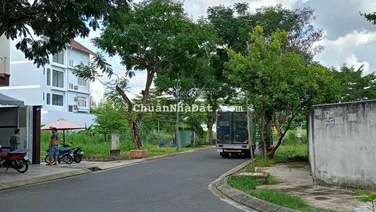 Bán đất biệt thự KDC Conic 13B, Phong Phú, Bình Chánh, giá bán: 67,5 triệu/m2 (TL). DT: 288m2 (SHR)