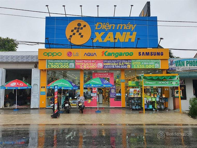 Cần bán gấp 210m2 đất có sẵn 50m2TC nằm gần trục quốc lộ lớn có chợ, trường học dân đông. Giá 290tr
