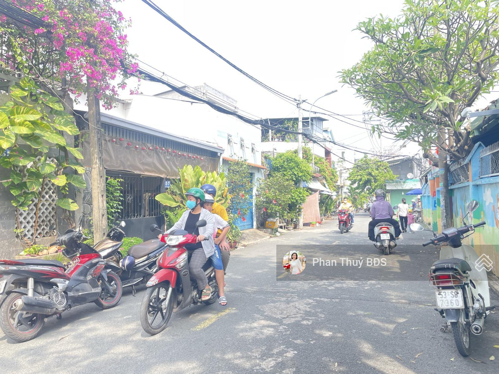 Nhà Linh Đông hẻm xe hơi thông 65m2 đường trước nhà 5m giá 4.390 tỷ