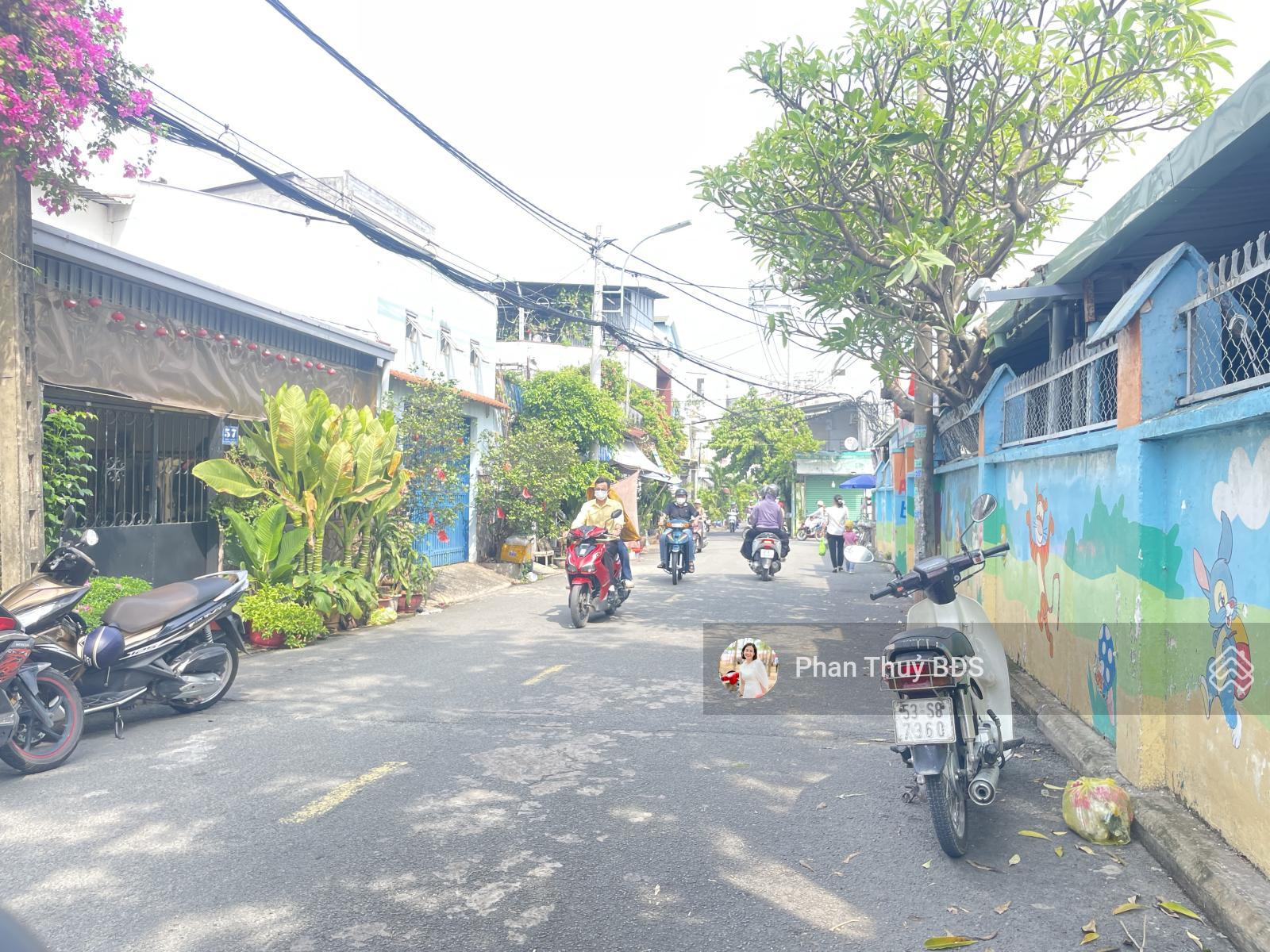 Nhà Linh Đông hẻm xe hơi thông 65m2 đường trước nhà 5m giá 4.390 tỷ