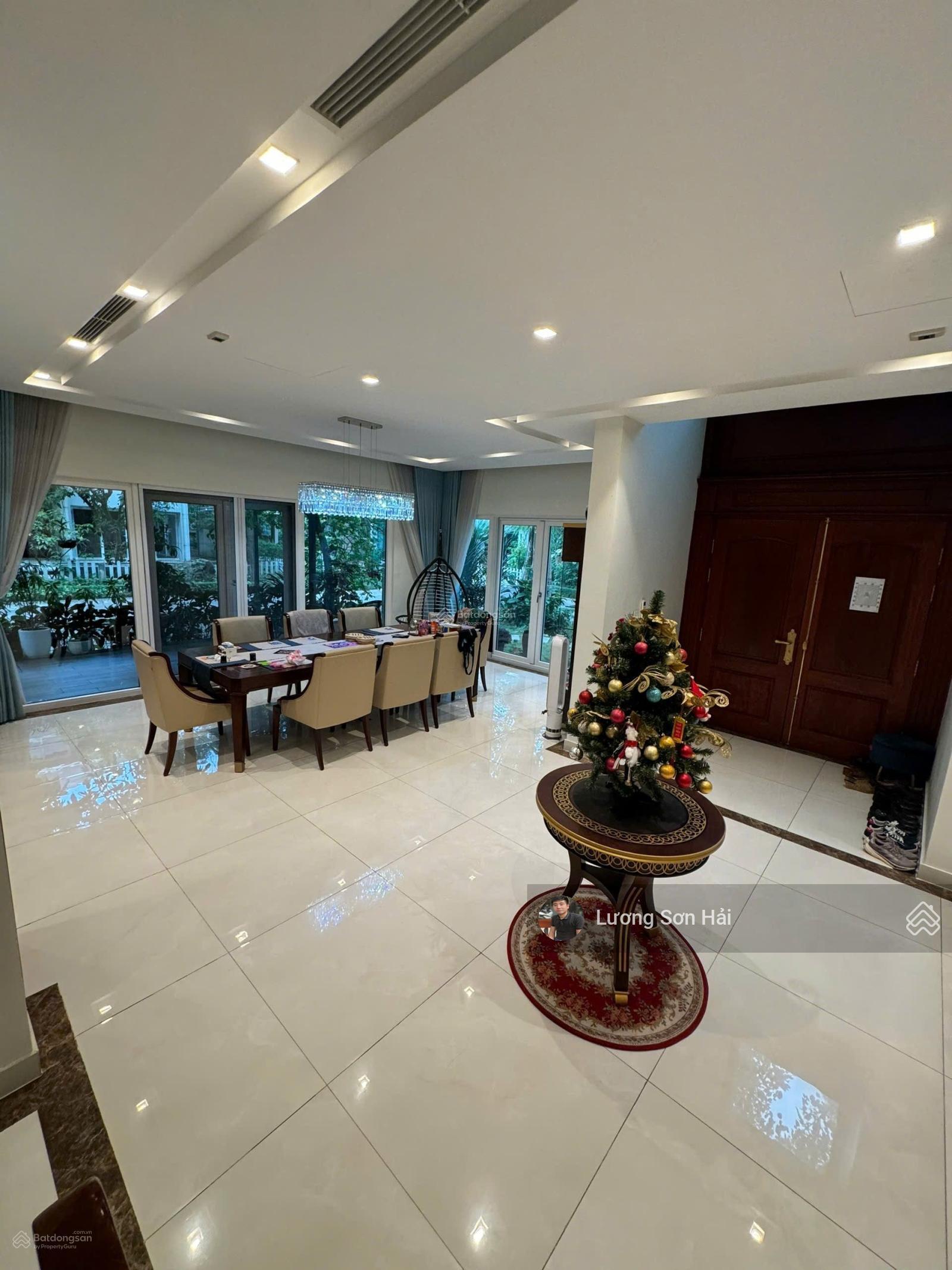 Biệt thự đẹp tại Ecopark, 65 tỷ, 325m2, 3PN, 4WC, giá ưu đãi, uy tín