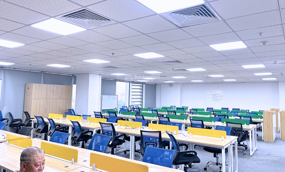 Cho thuê VP toà Intracom 2 Bắc Từ Liêm. DT linh hoạt 25m²-150m²-235m²-385m²-405m², giá 100k/m2/th