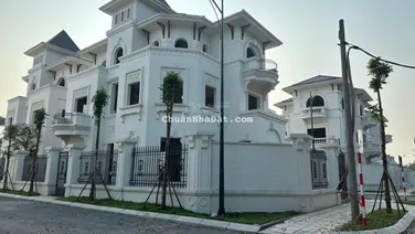 Bán biệt thự 318m2, lô góc KĐT Vườn Cam, giá siêu rẻ chỉ 78tr/m2