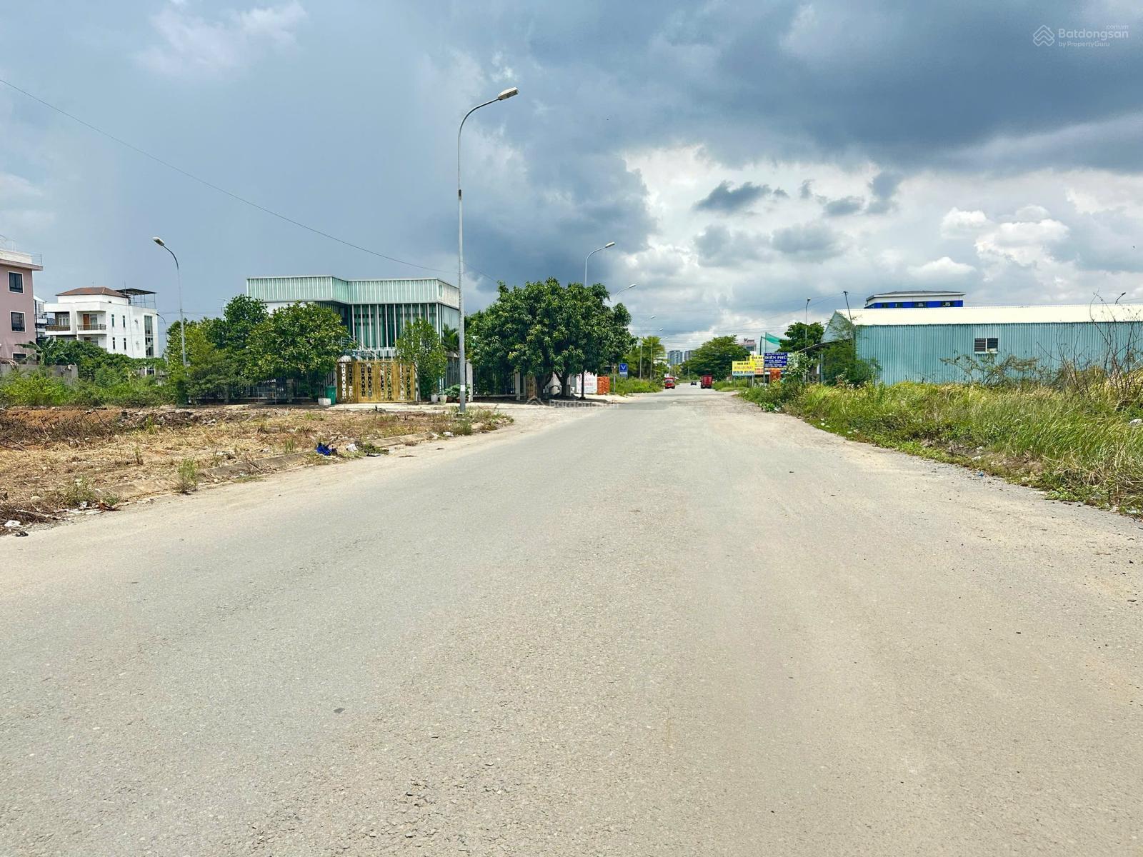 3 Lô góc 2 mặt tiền( đẹp nhất ) dự án Phú Nhuận giá chỉ: 88tr/m2