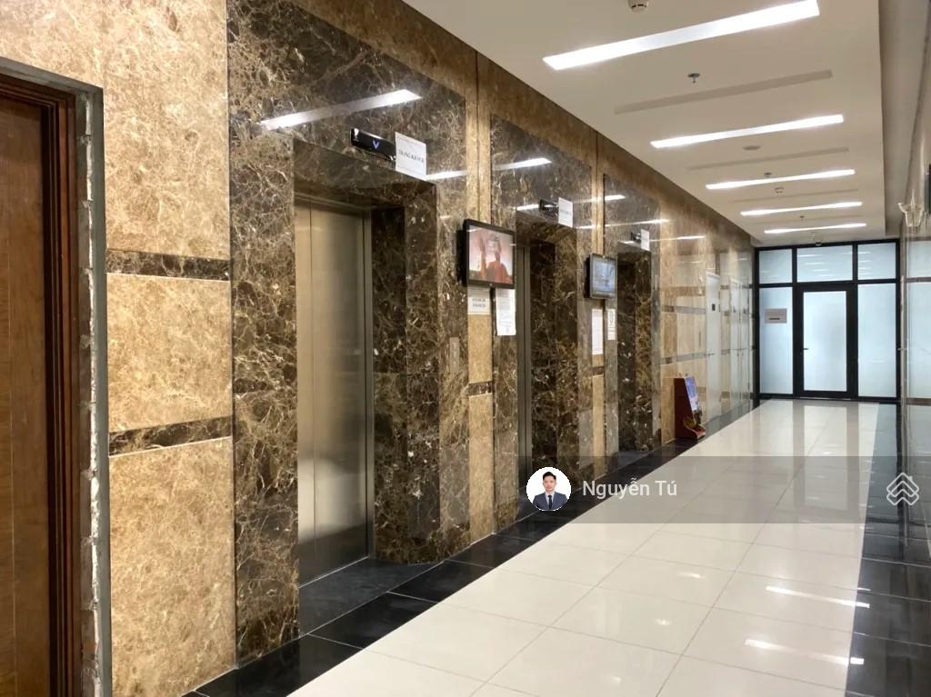 BQL cho thuê văn phòng The Sun - Mễ Trì. DT: 100m2, 200m2 sẵn nội thất, bàn ghế vào làm việc luôn